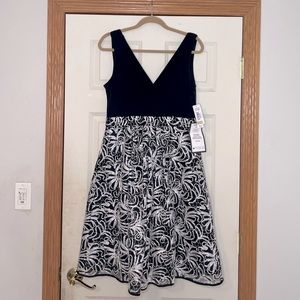 R&M Richards Black & White Formal Dress